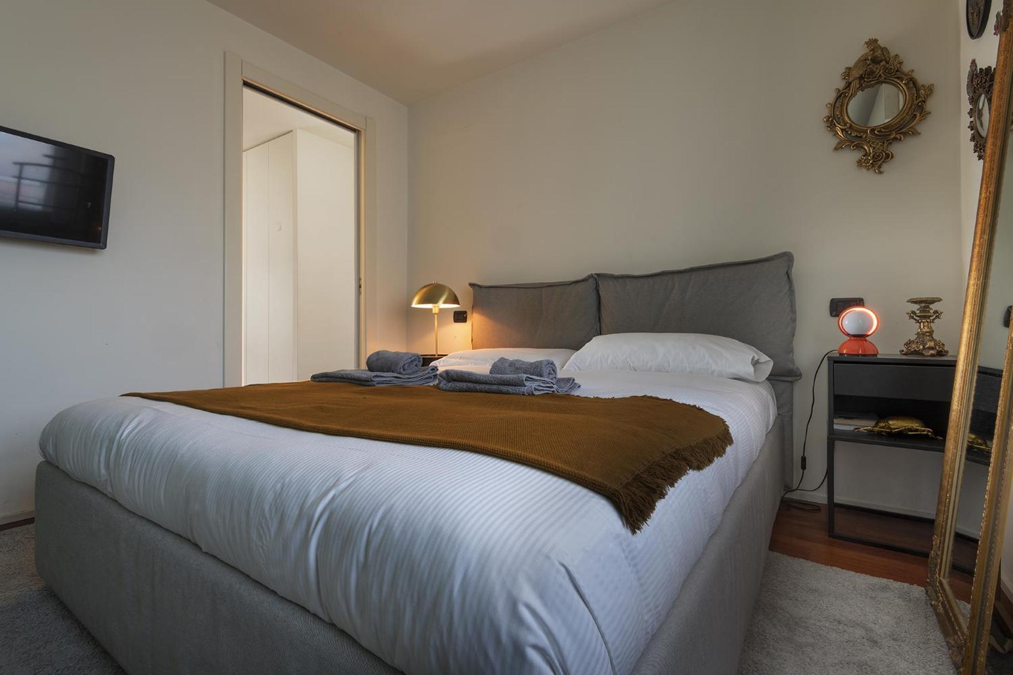 Giresio 41 - Your Penthouse With Rooftop Garden In Milano Navigli - Wifi Buitenkant foto